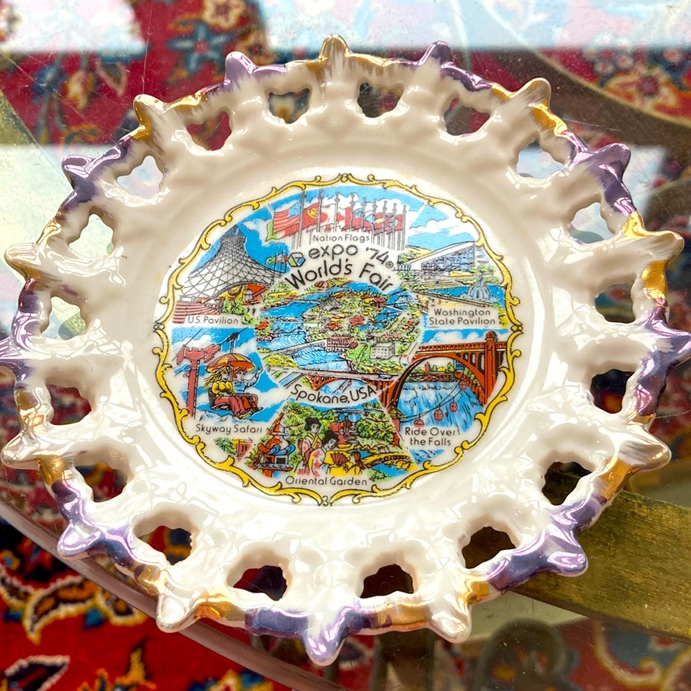 World’s Fair Spokane 1974 collector plate. 5 inches. With hanger.